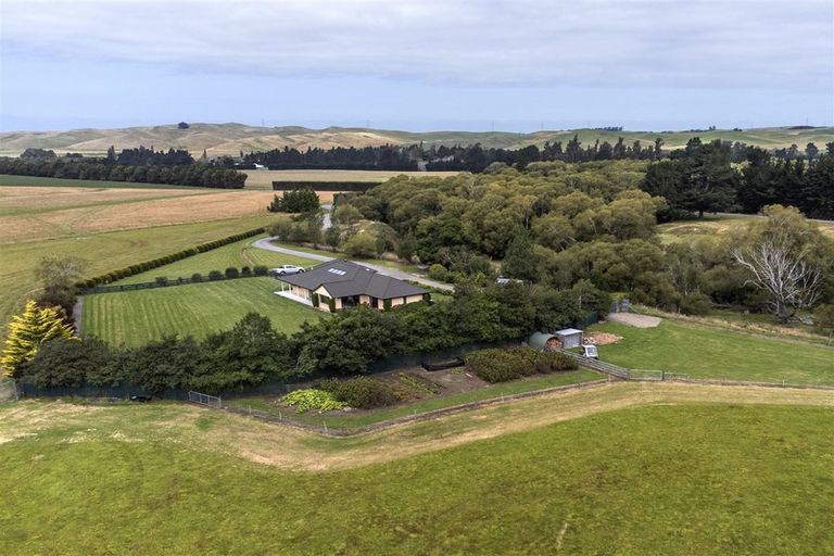 Photo of property in 112 Brodies Road, Broomfield, Amberley, 7482