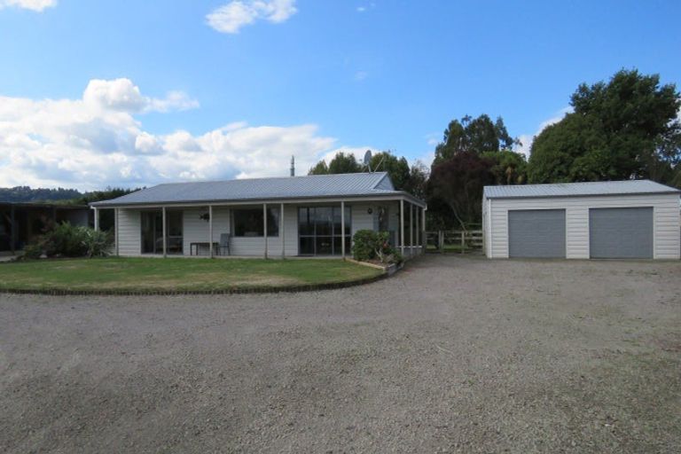 Photo of property in 12 Hepina Heights, Kinloch, Taupo, 3377
