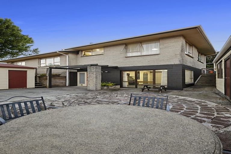 Photo of property in 60 Pembroke Street, Westown, New Plymouth, 4310