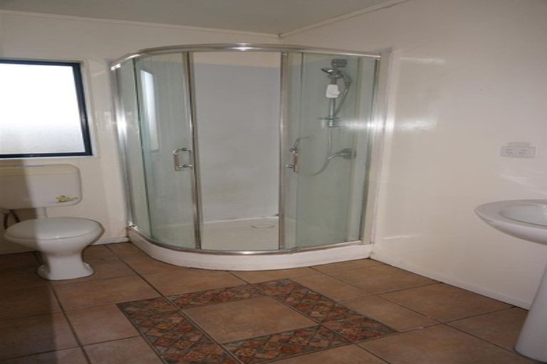 Photo of property in 15 Hokonui Road, Otahuhu, Auckland, 1062