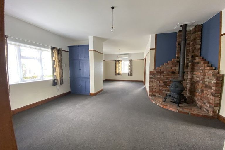 Photo of property in 10 Lowther Street, Whanganui, 4500