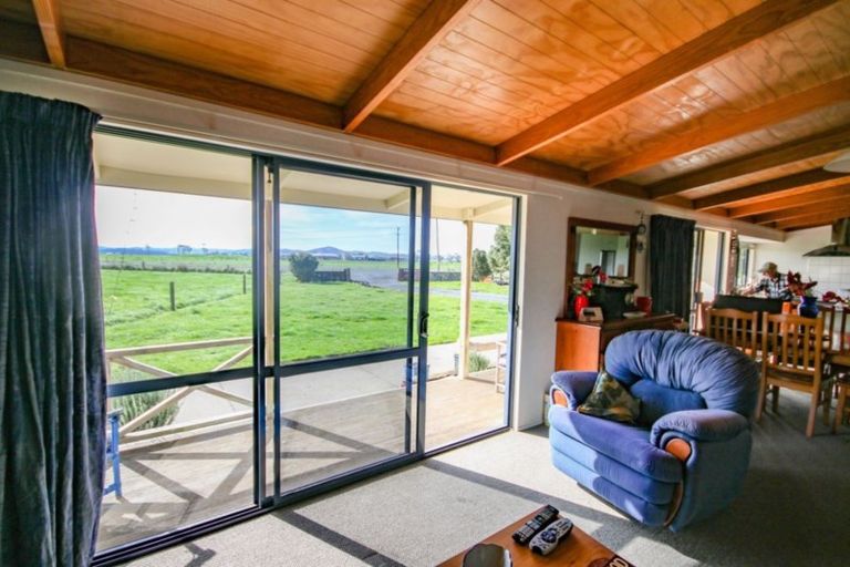 Photo of property in 117 Robertson Road, Ruawai, 0591