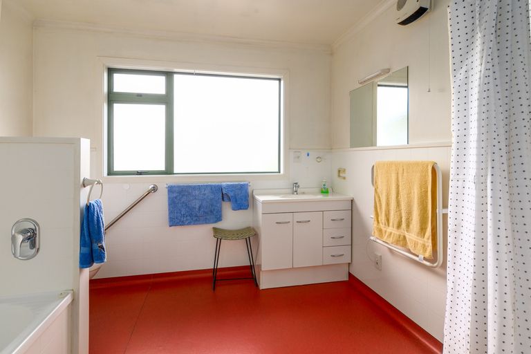 Photo of property in 10 Schaumann Street, Alexandra, 9320