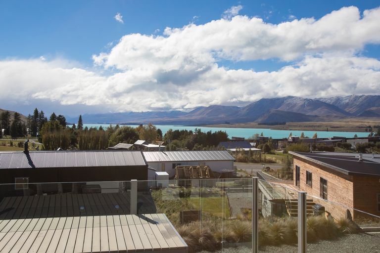 Photo of property in 8 Sibbald Lane, Lake Tekapo, 7999