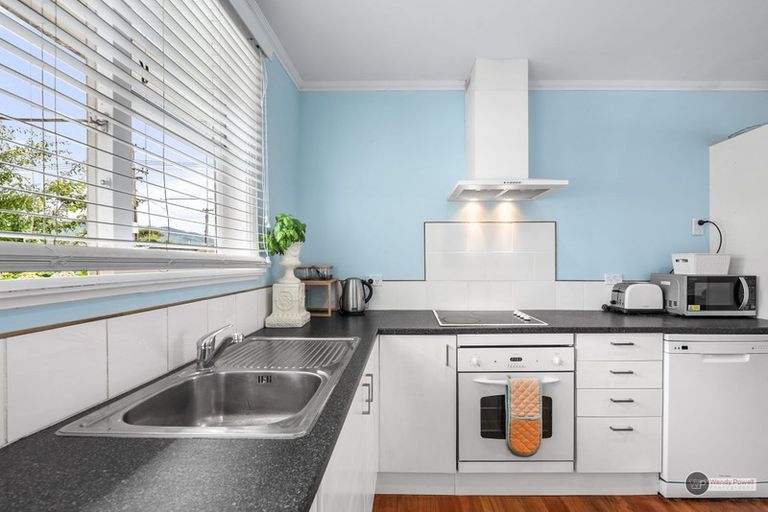 Photo of property in 2b Palfrey Street, Wallaceville, Upper Hutt, 5018