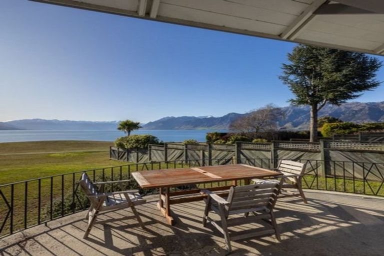 Photo of property in 262 Lakeview Terrace, Lake Hawea, Wanaka, 9382