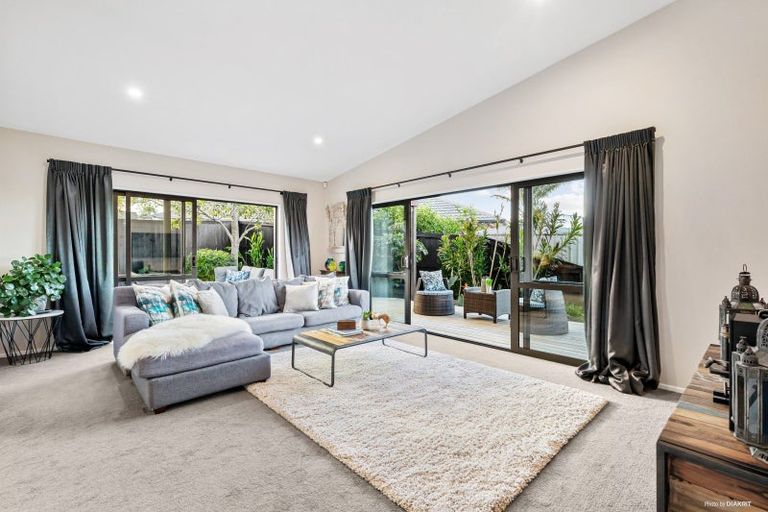 Photo of property in 41 Abby Close, Pukekohe, 2120