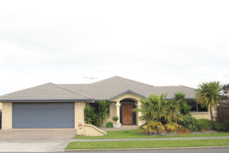 Photo of property in 38/111 Santa Monica Drive, Papamoa Beach, Papamoa, 3118