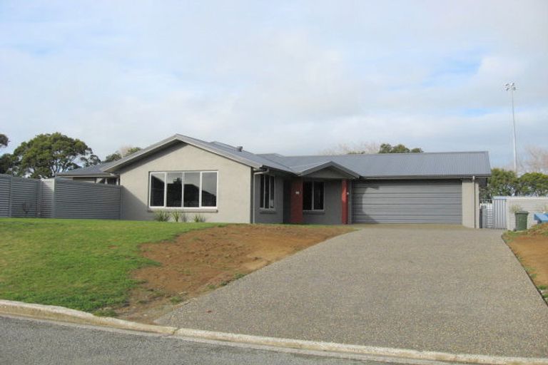 Photo of property in 50 Glenroy Park Drive, Waikiwi, Invercargill, 9810