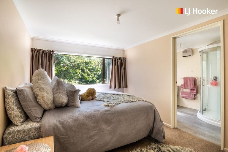 Photo of property in 12 Thomson Street, Green Island, Dunedin, 9018