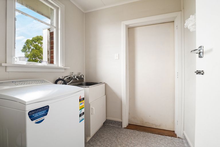 Photo of property in 143 Main Road, Fairfield, Dunedin, 9018