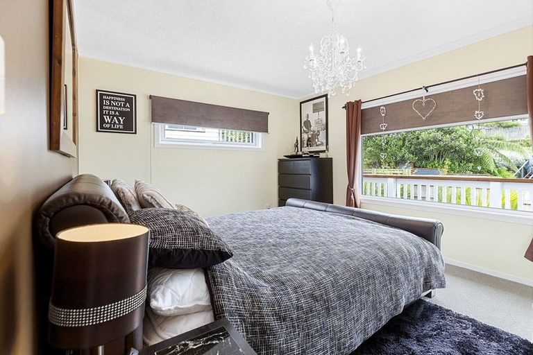 Photo of property in 4 Kilgour Way, Crofton Downs, Wellington, 6035