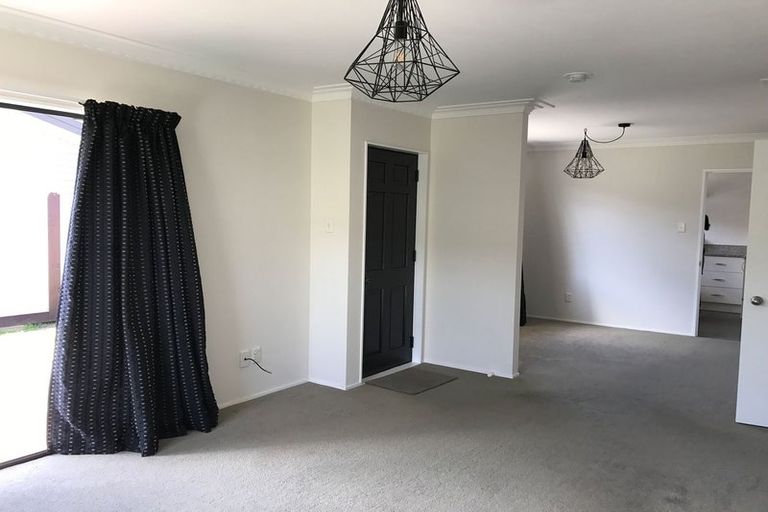 Photo of property in 21 Wentworth Avenue, Papatoetoe, Auckland, 2025