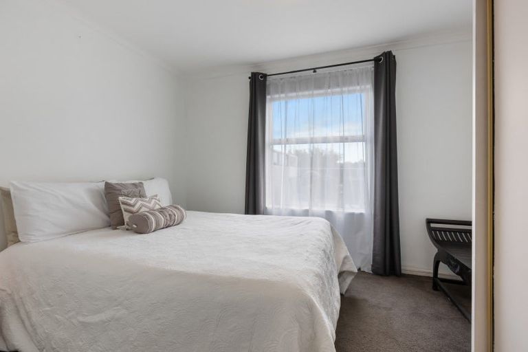 Photo of property in 21a Birdwood Avenue, Moturoa, New Plymouth, 4310