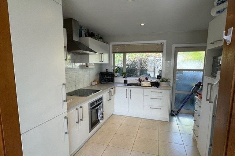 Photo of property in 2/46 Abberley Crescent, St Albans, Christchurch, 8014