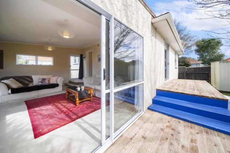 Photo of property in 4 Raleigh Street, Vogeltown, New Plymouth, 4310