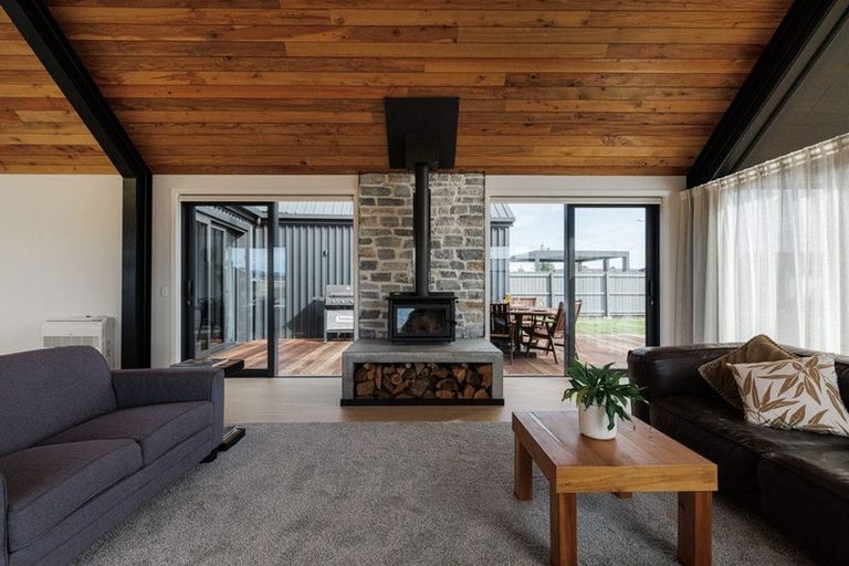 Photo of property in 18 Wakanini Place, Mapua, 7005