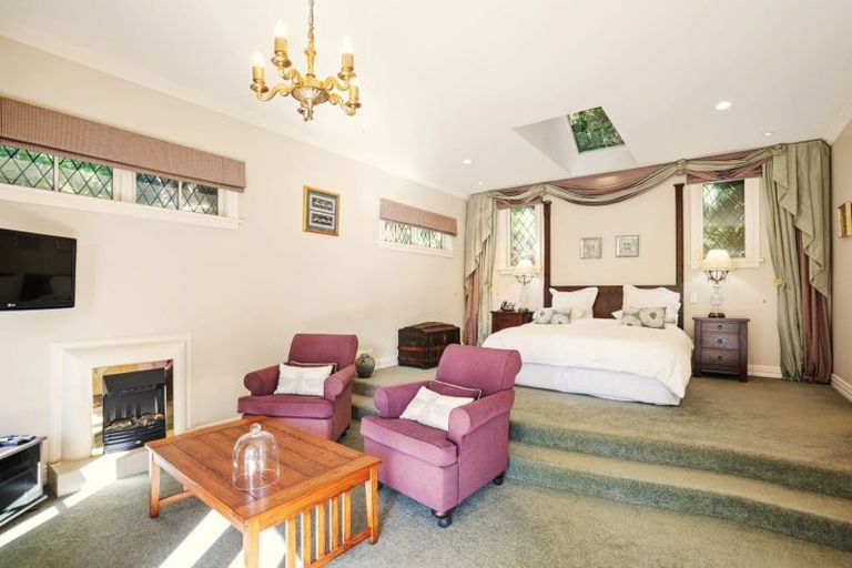 Photo of property in Greenmantle, 214 Main Road North, Otaihanga, Paraparaumu, 5036