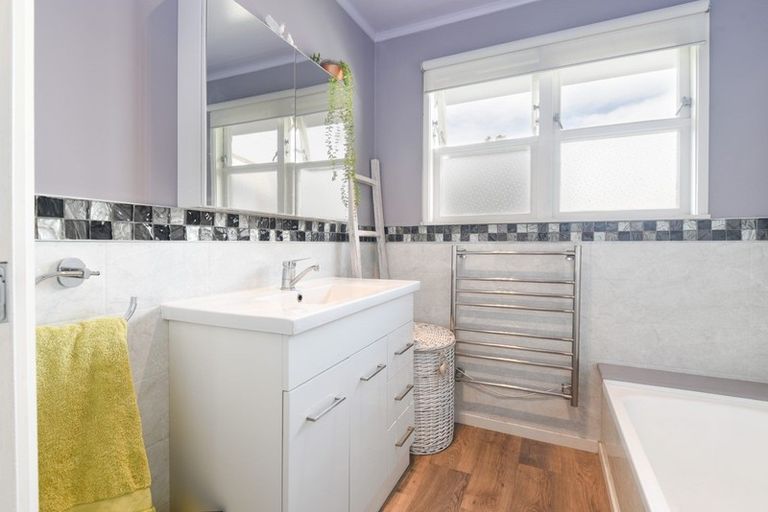 Photo of property in 46 Collie Drive, Pukehangi, Rotorua, 3015