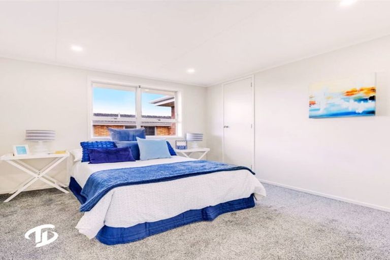 Photo of property in 68 Old Wairoa Road, Papakura, 2110