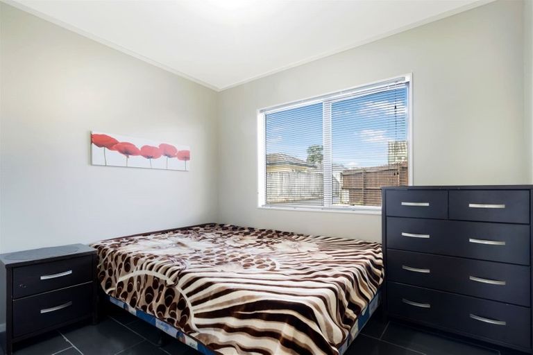 Photo of property in 79 Pooks Road, Ranui, Auckland, 0612