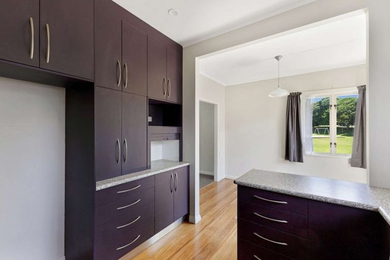 Photo of property in 19g Kenmore Street, Westown, New Plymouth, 4310