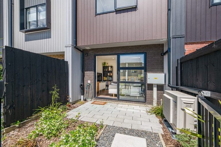 Photo of property in 4 Jabuka Street, Glen Eden, Auckland, 0602