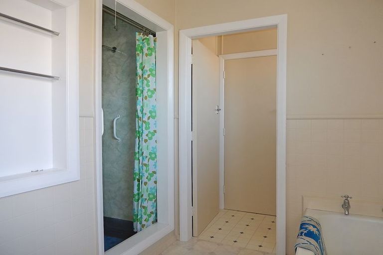 Photo of property in 8 Sandringham Street, Oamaru North, Oamaru, 9400