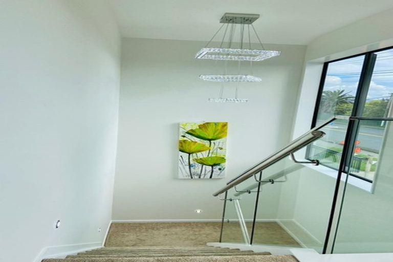 Photo of property in 147a Rathgar Road, Henderson, Auckland, 0610