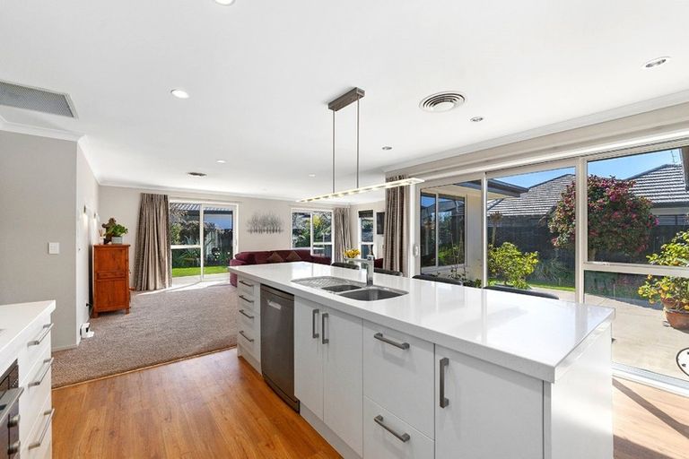 Photo of property in 5 Saint Keverne Close, Burwood, Christchurch, 8083