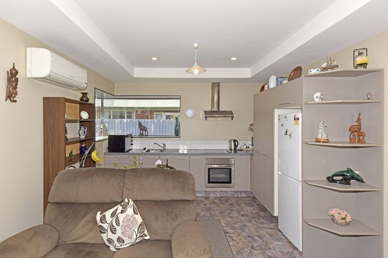 Photo of property in 12b Grassmere Street, Papanui, Christchurch, 8052