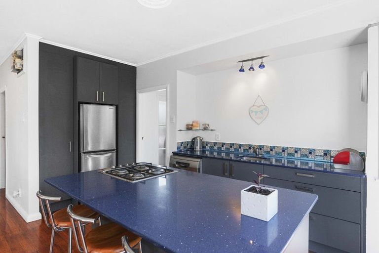 Photo of property in 4 Humphries Street, Greytown, 5712