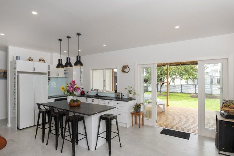 Photo of property in 54 Abbott Street, Te Hapara, Gisborne, 4010