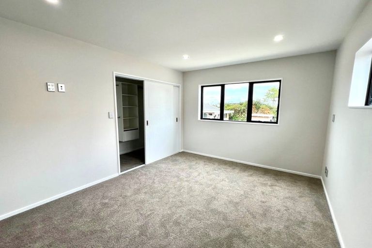 Photo of property in 44c Innismara Avenue, Wattle Downs, Auckland, 2103