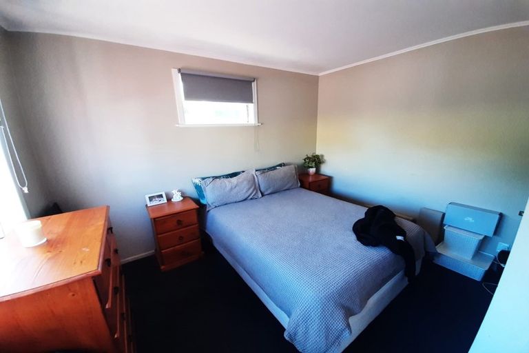 Photo of property in 1/46 Lyttelton Avenue, Forrest Hill, Auckland, 0620