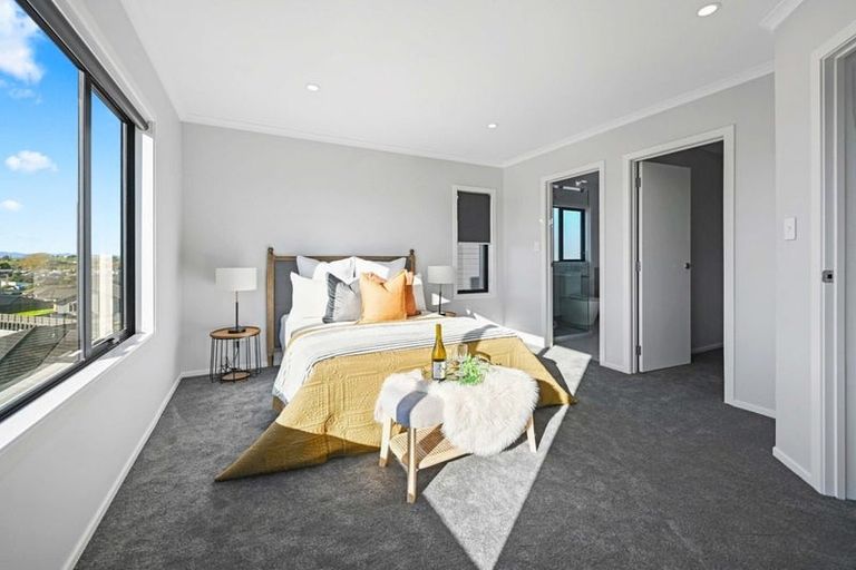 Photo of property in 2/44 Rose Berry Crescent, Flagstaff, Hamilton, 3210