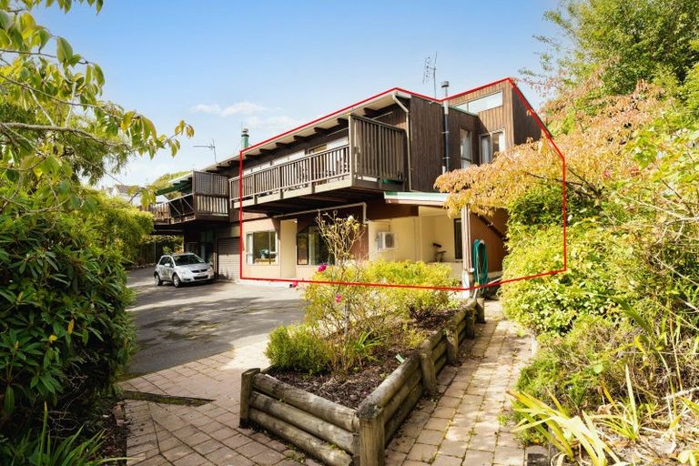 Photo of property in 23 Howard Street, Macandrew Bay, Dunedin, 9014