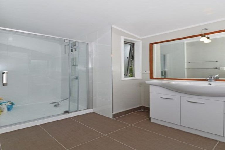 Photo of property in 11 Pulman Place, Clover Park, Auckland, 2019