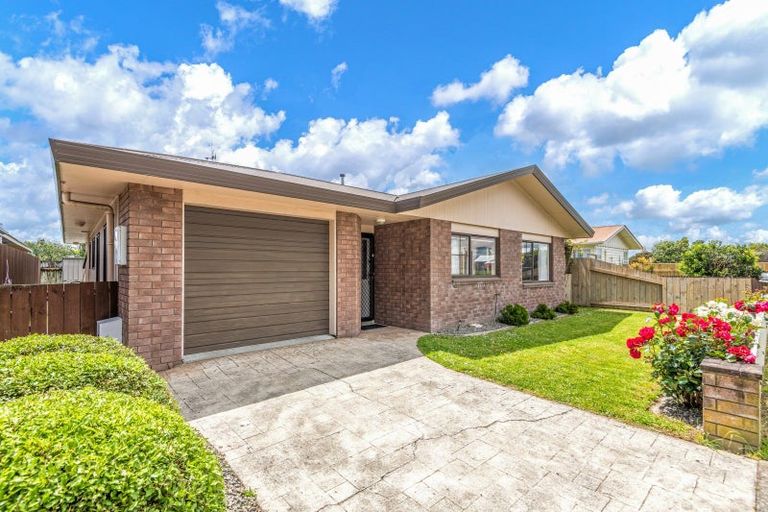 Photo of property in 100a Fairs Road, Milson, Palmerston North, 4414