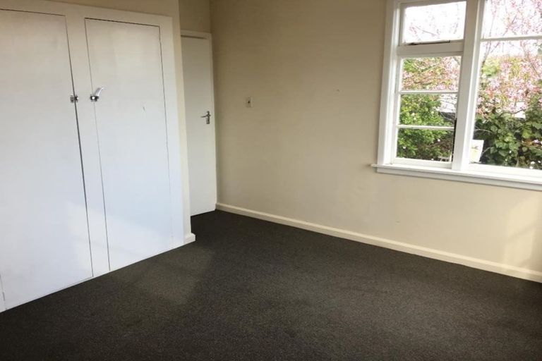 Photo of property in 39 Cuffs Road, Wainoni, Christchurch, 8061