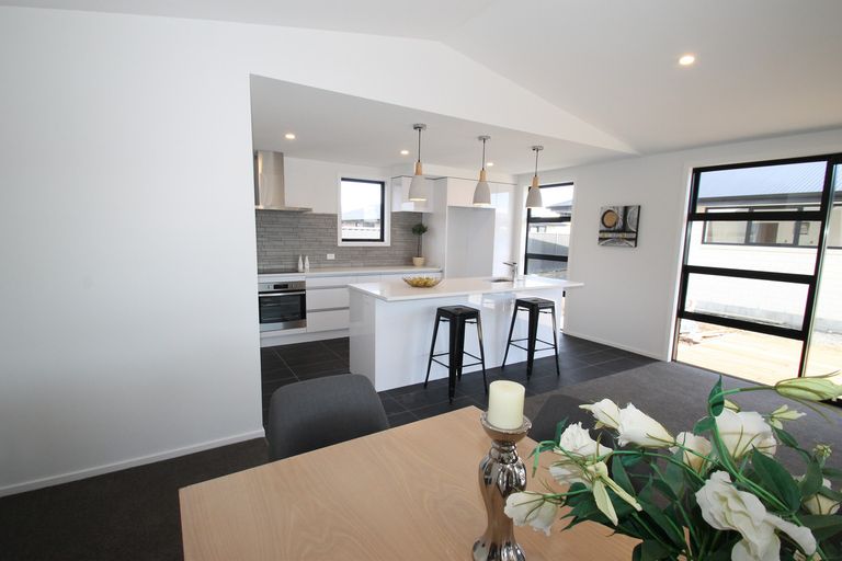 Photo of property in 7 Aviation Lane, Mosgiel, 9024