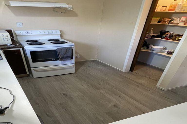 Photo of property in 2/3 Belle Vue Avenue, Northcote Point, Auckland, 0627