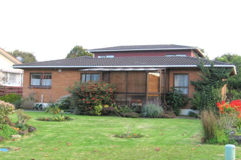 Photo of property in 13 Vida Place, Howick, Auckland, 2014