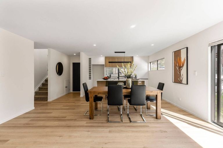 Photo of property in 5 Libby Lane, Howick, Auckland, 2010