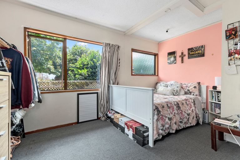 Photo of property in 207 Newcastle Road, Grandview Heights, Hamilton, 3200