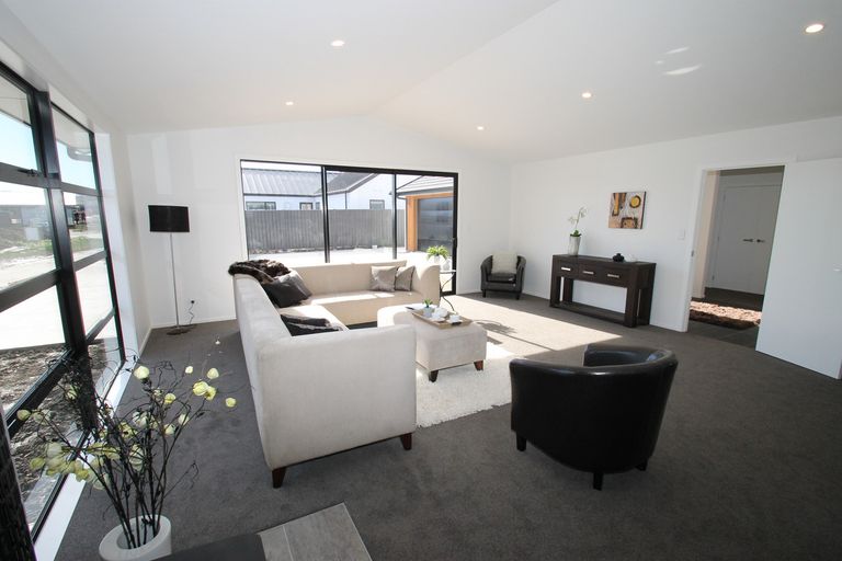 Photo of property in 7 Aviation Lane, Mosgiel, 9024