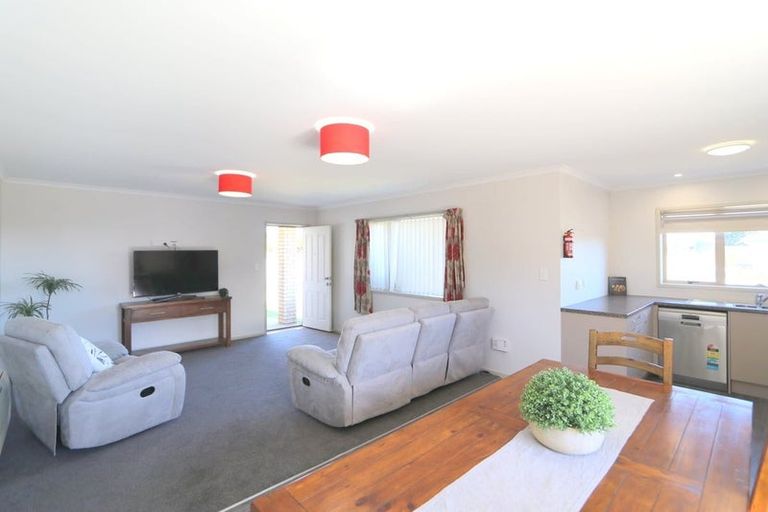 Photo of property in 82 Chesney Street, Tisbury, Invercargill, 9812