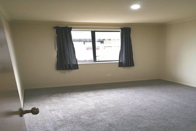 Photo of property in 16 Te Manatu Drive, Huntington, Hamilton, 3210