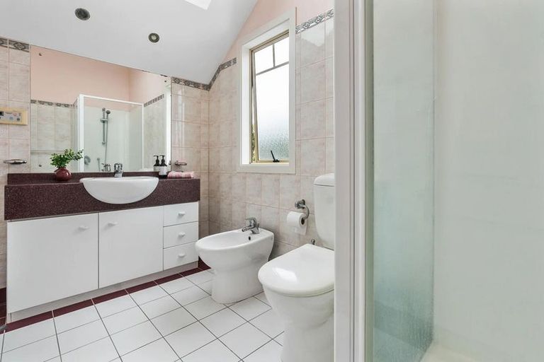 Photo of property in 91 St Vincent Avenue, Remuera, Auckland, 1050