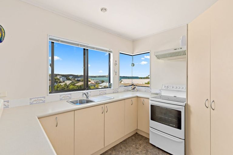 Photo of property in 23 Hinemoa Place, Snells Beach, 0920
